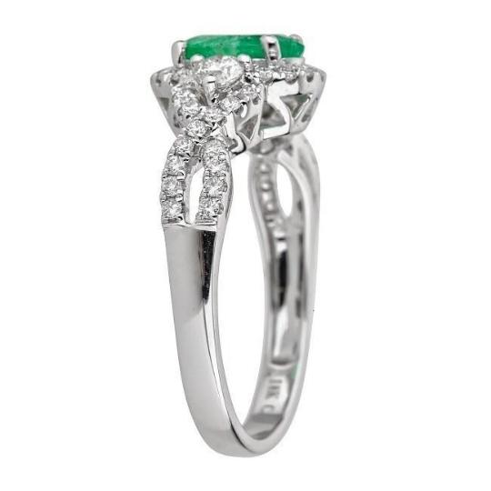 18k White Gold Oval-cut Zambian Emerald and 1/4ct TDW Diamond Ring (G-H, I1-I2) by Anika and August 2